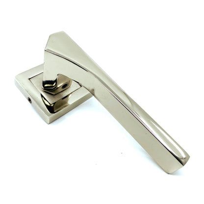 İstanbul Door Handles Lotus Çelik Rozetli Nikel Saten Kapı Kolu WC