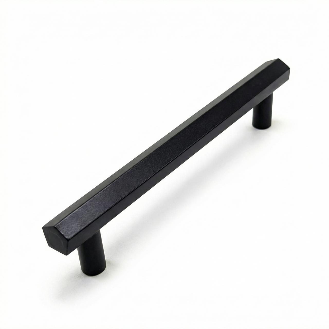 ARRENDİ KULP MAT SİYAH 128 MM